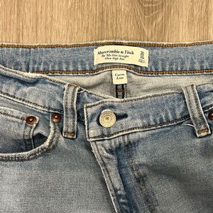 Abercrombie & Fitch 90s Slim Straight Ultra High Rise Size 10 Short